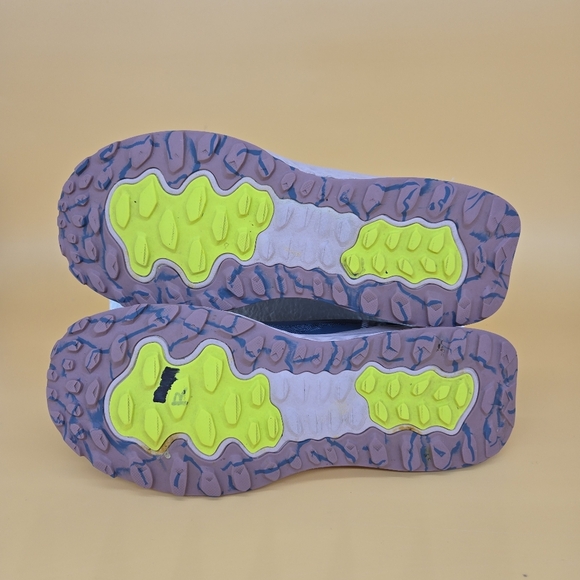 New Balance Fresh Foam Garoé Women's Trail Running Shoes Size 10 - Picture 7 of 8